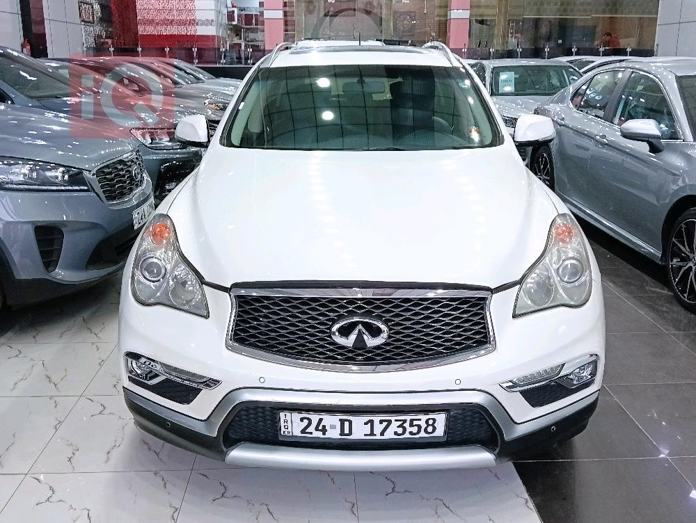 Infiniti QX50